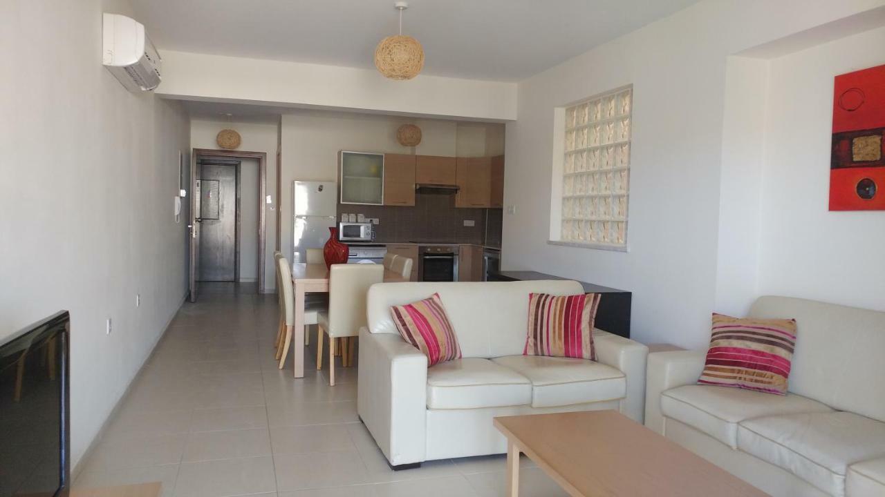 Pyla Gardens A102 Apartment Bagian luar foto