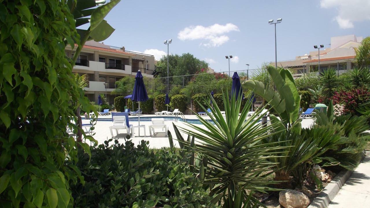 Pyla Gardens A102 Apartment Bagian luar foto