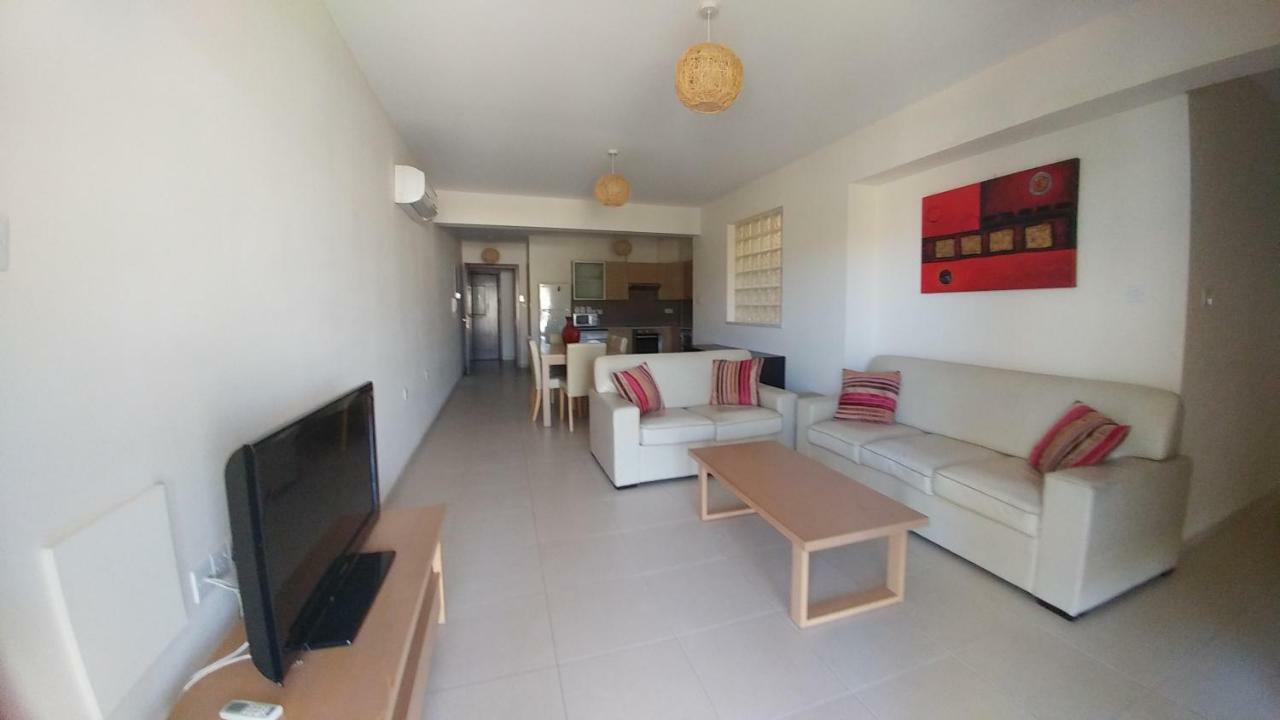 Pyla Gardens A102 Apartment Bagian luar foto